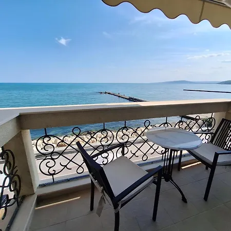 Maraya 1 ,carpe Diem Complex, Balchik, Free Parking Apartment *