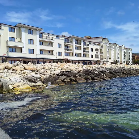 Maraya 1 ,carpe Diem Complex, Balchik, Free Parking Apartment *